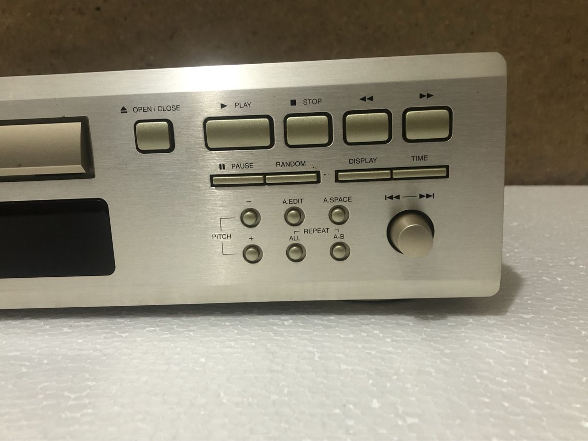 Denon Lettore multimediale & Streamer: Lecteur CD Denon DCD-685 – Usato da Biel-Bienne venduto da alos07 2