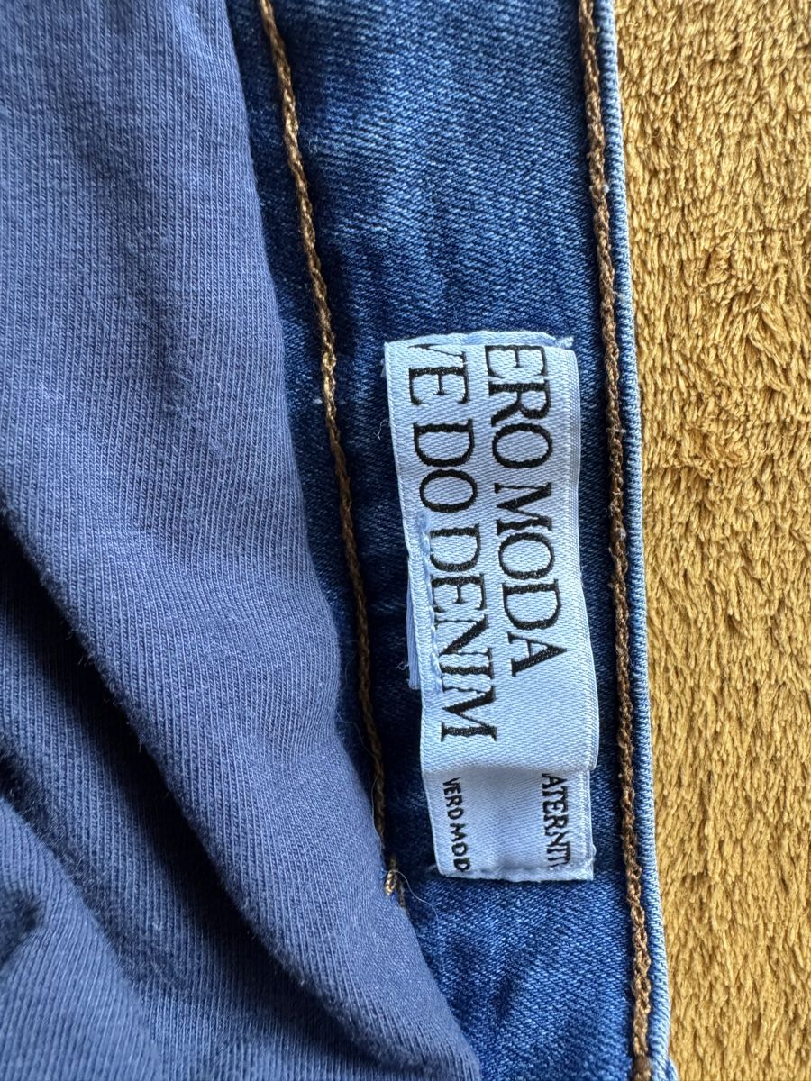 Vero Moda Jeans: Umstandsjeans Vero Moda – Gebraucht aus Steffisburg von ek_250 1
