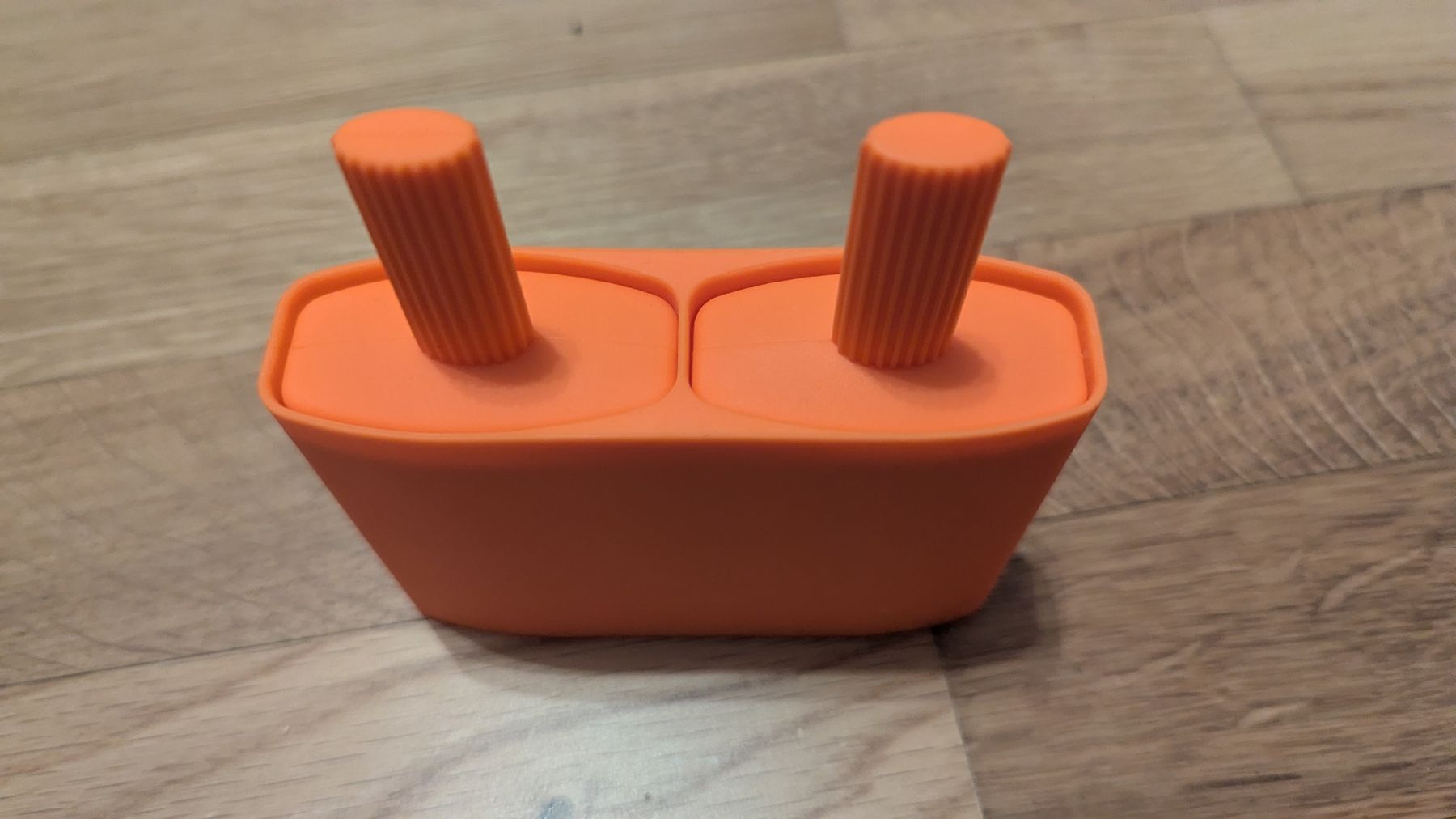 Elettrodomestici da cucina: Orange Glaceform - Wassereis selbstmachen – Usato da Wettingen venduto da moritzq 1