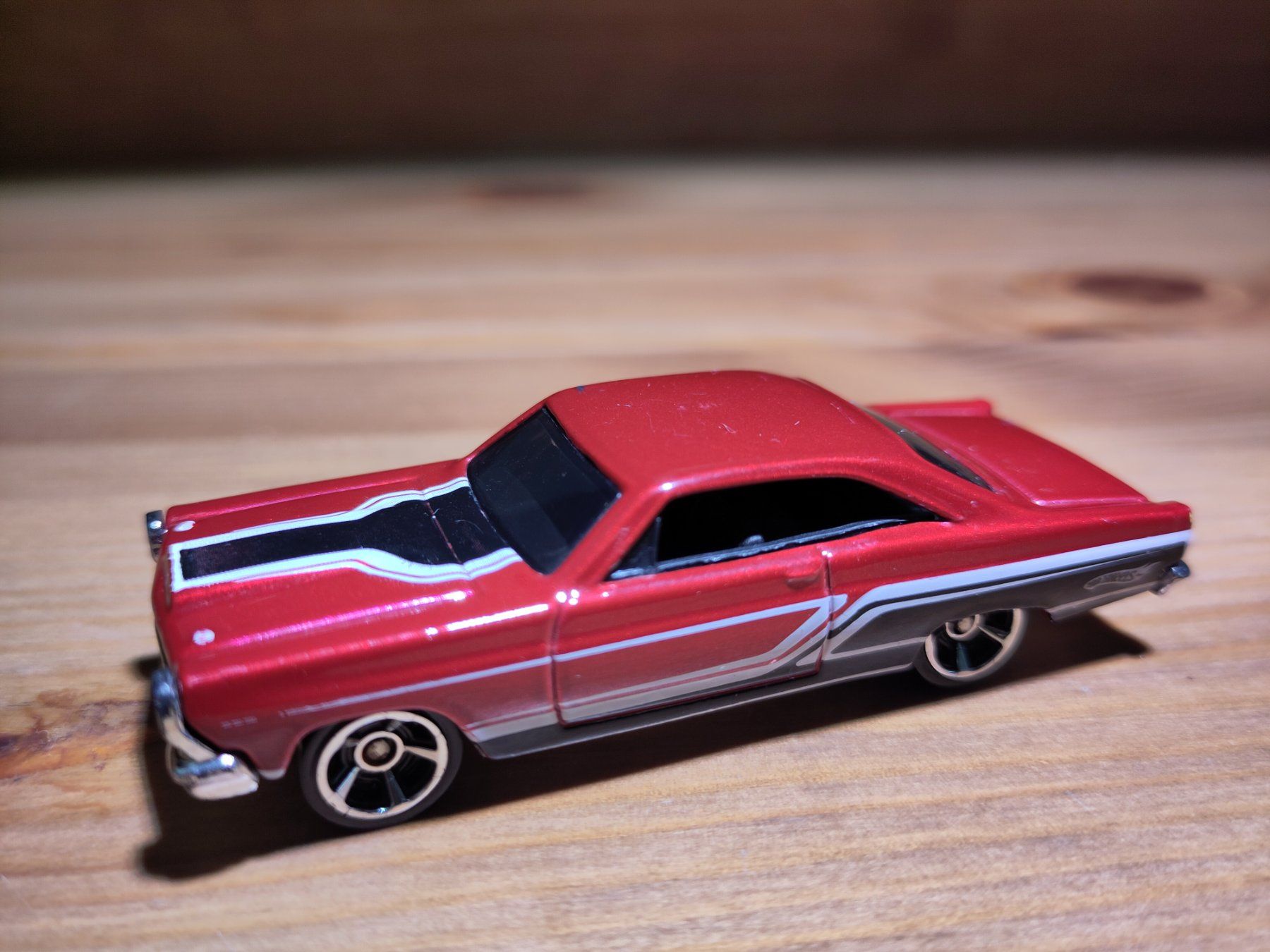 Hot Wheels Modellini d'auto: Modellauto Hot Wheels 1966 Ford Fairlane GT – Usato da Bülach venduto da Tiefschlaflos
