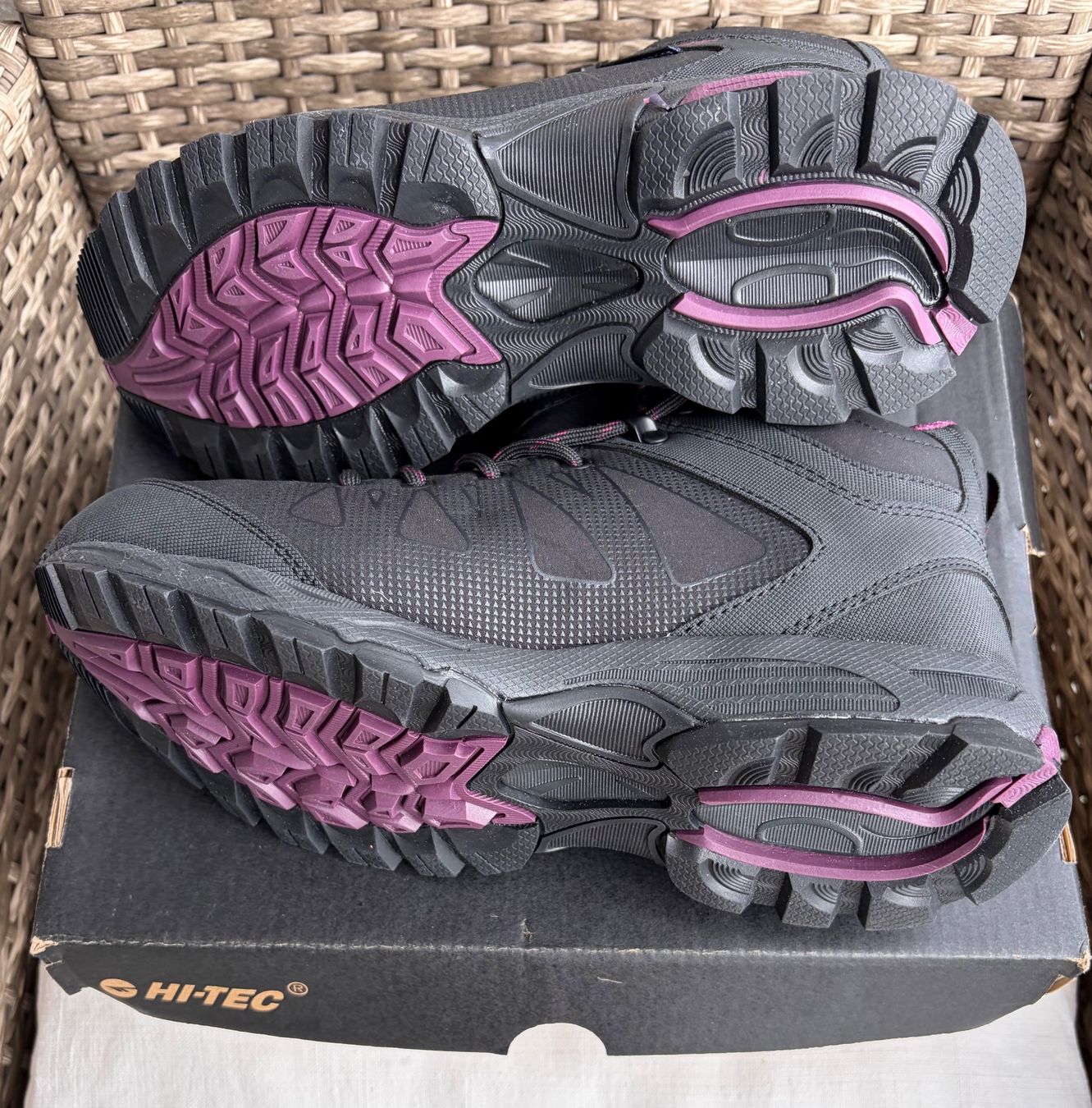 Chaussures femmes: Wanderschuhe  Hi-Tec Damen – Neuf avec emballage d'origine à Luzern par Chiara.9 5