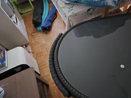 Balkontisch mit 2 Stühlen