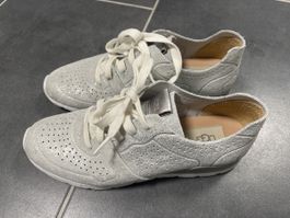 UGG Sneakers