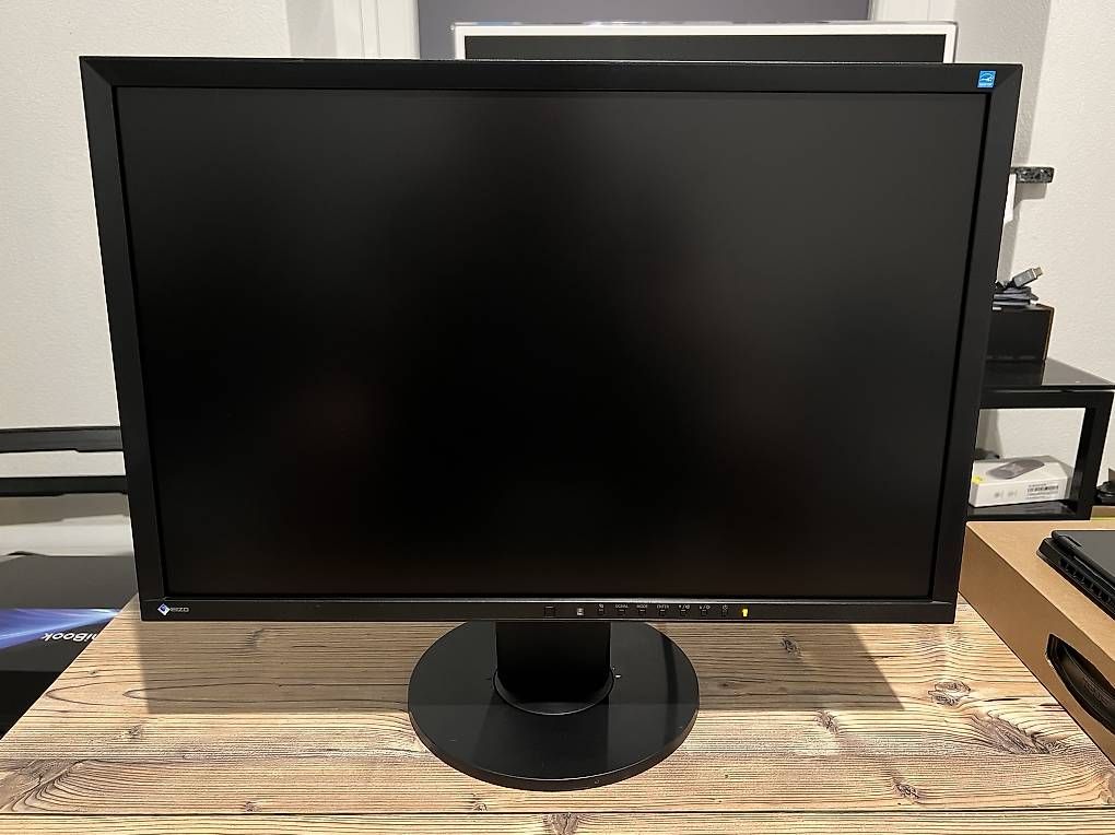 Eizo Monitore: Eizo FlexScan  EV2316W 1920x1080 – Gebraucht aus Zürich von John138 1