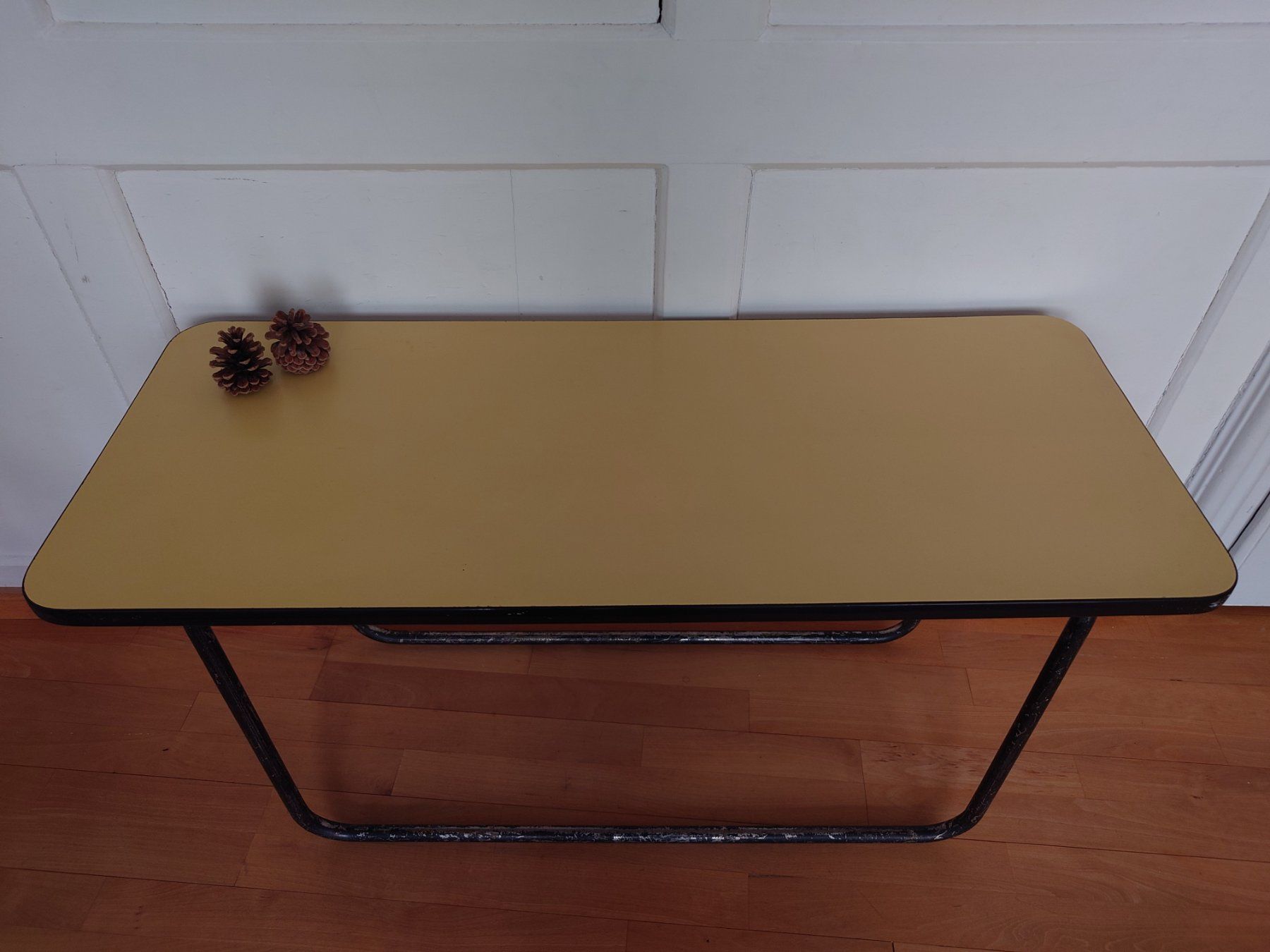 Tische: Beistelltisch 100x41x53cm – Gebraucht aus St. Gallen von SG005 4
