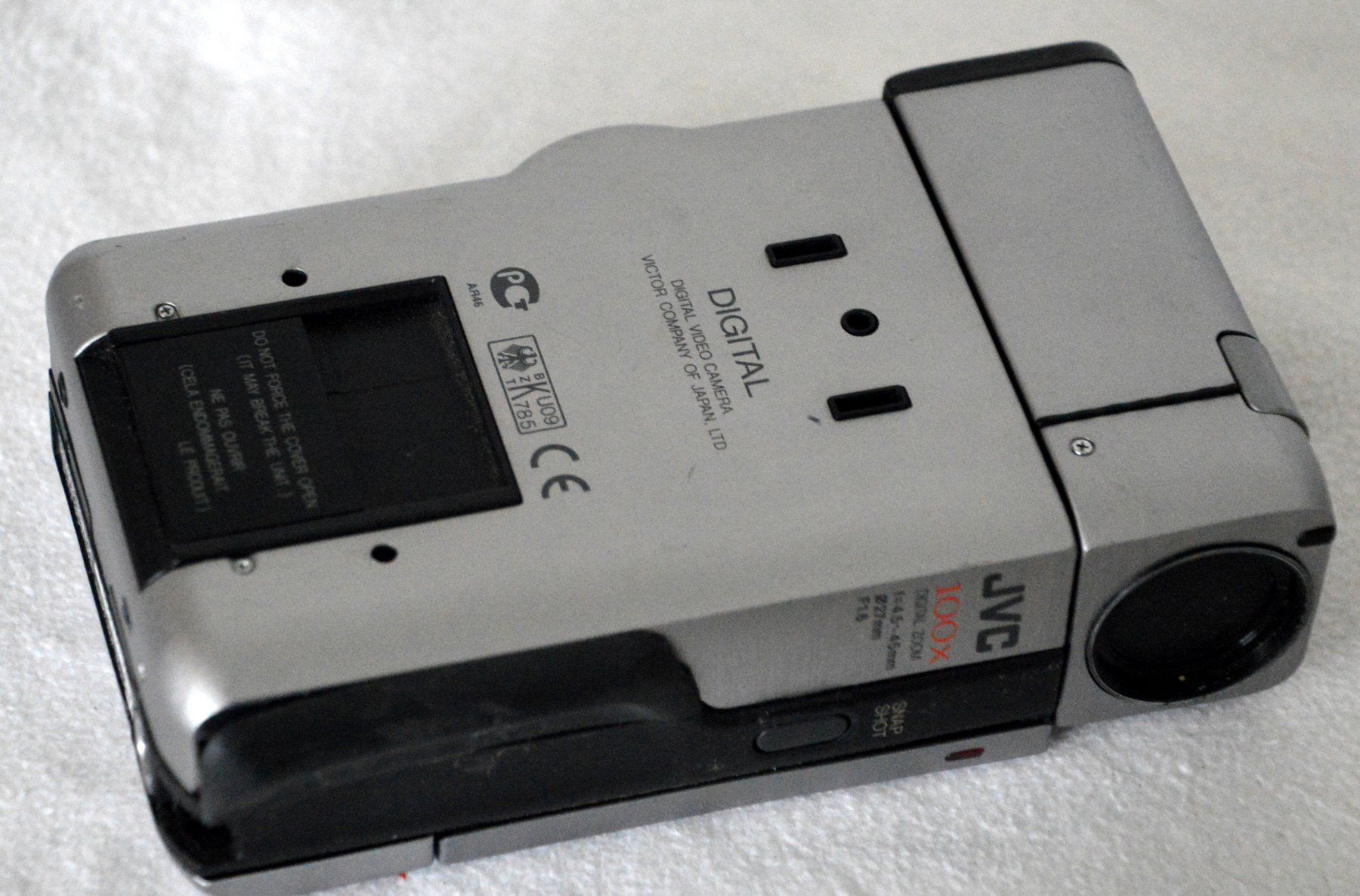 Camcorder: 5 x Camcorder MiniDv 5 x caméscope – Defekt aus Collonges von arashee 9