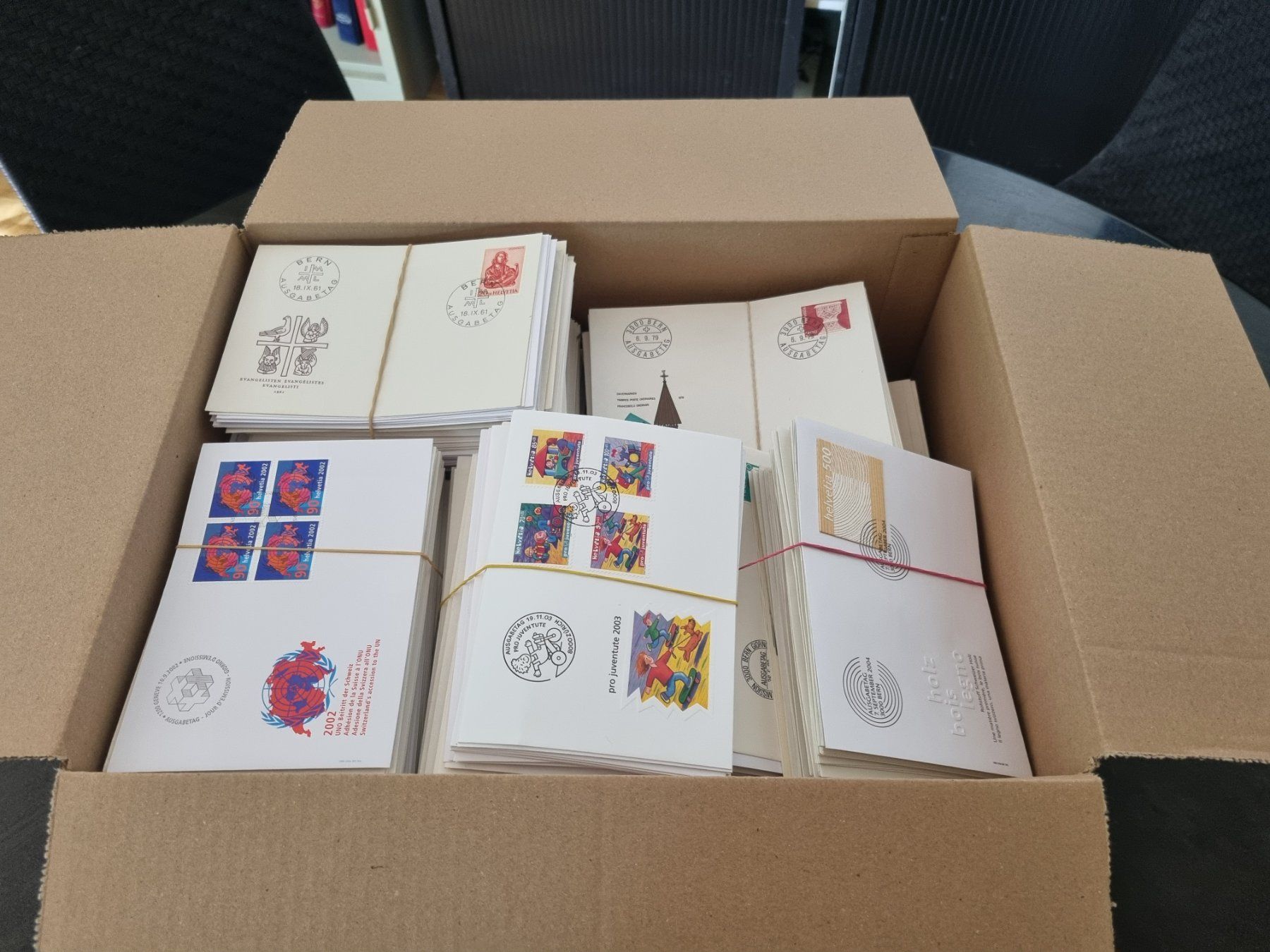 Tous les timbres: Posten mit gut 1500 CH FDC Briefe – D'occasion à Gümligen par Geniusbuy