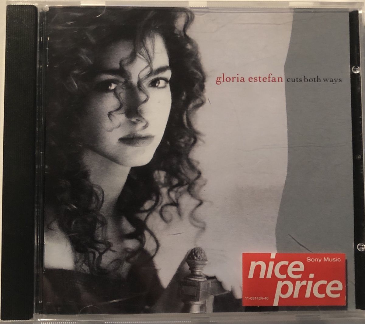 CD: Gloria Estefan - Cuts Both Ways CD - Musik – Usato da Hinwil venduto da anj_w882