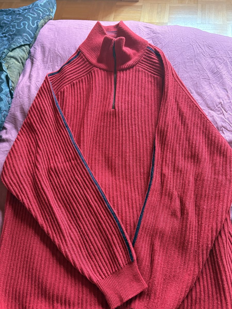 Maglioni & Felpe: Pullover – Usato da Ardez venduto da helena.erny