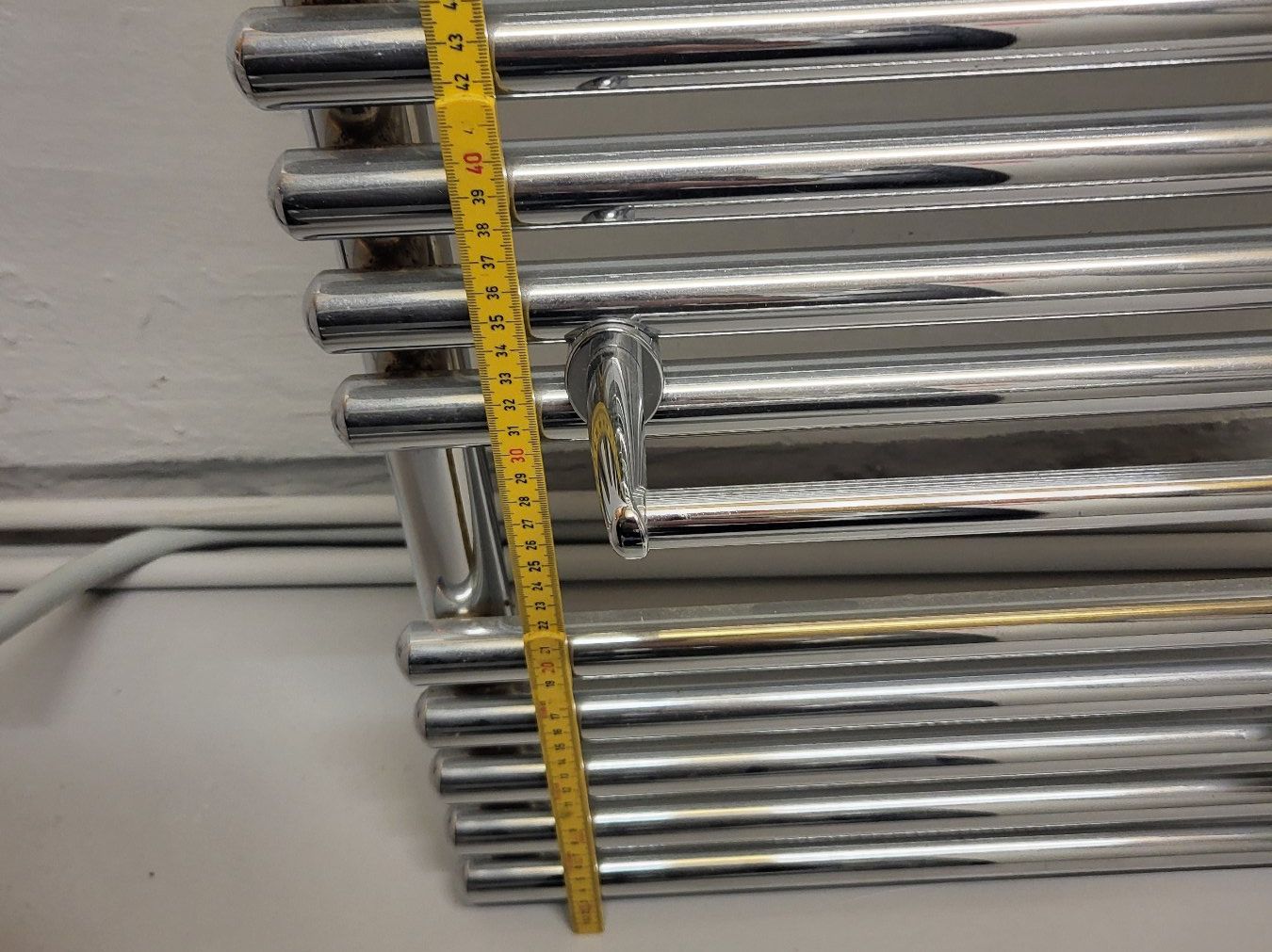 Radiatori: Bremo Handtuchradiator Typ LIMA 1251 verchromt – Usato da Niederuzwil venduto da langi501 2
