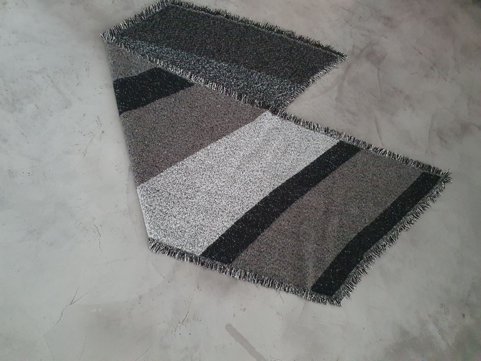 Foulard & Sciarpe: Schal, schwarz, grau – Usato da Steinach venduto da Xamax18 4