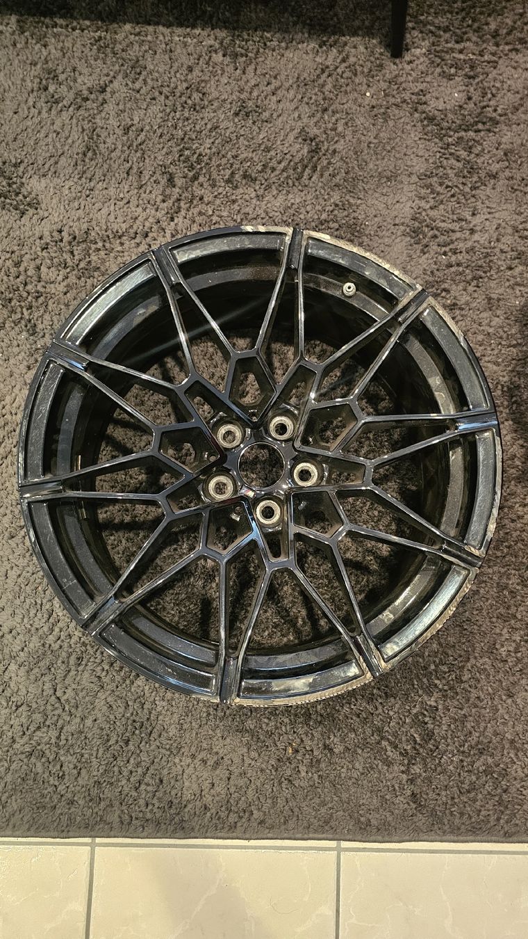 BMW Cerchioni: cerchioni M4 competition  – Usato da Claro venduto da Nik.Nik