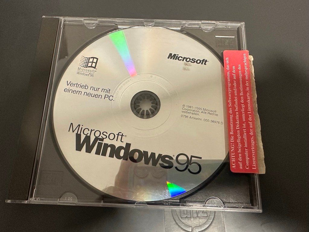 Microsoft Software: Windows 95 – Gebraucht aus Steinmaur von fiumicello01 1