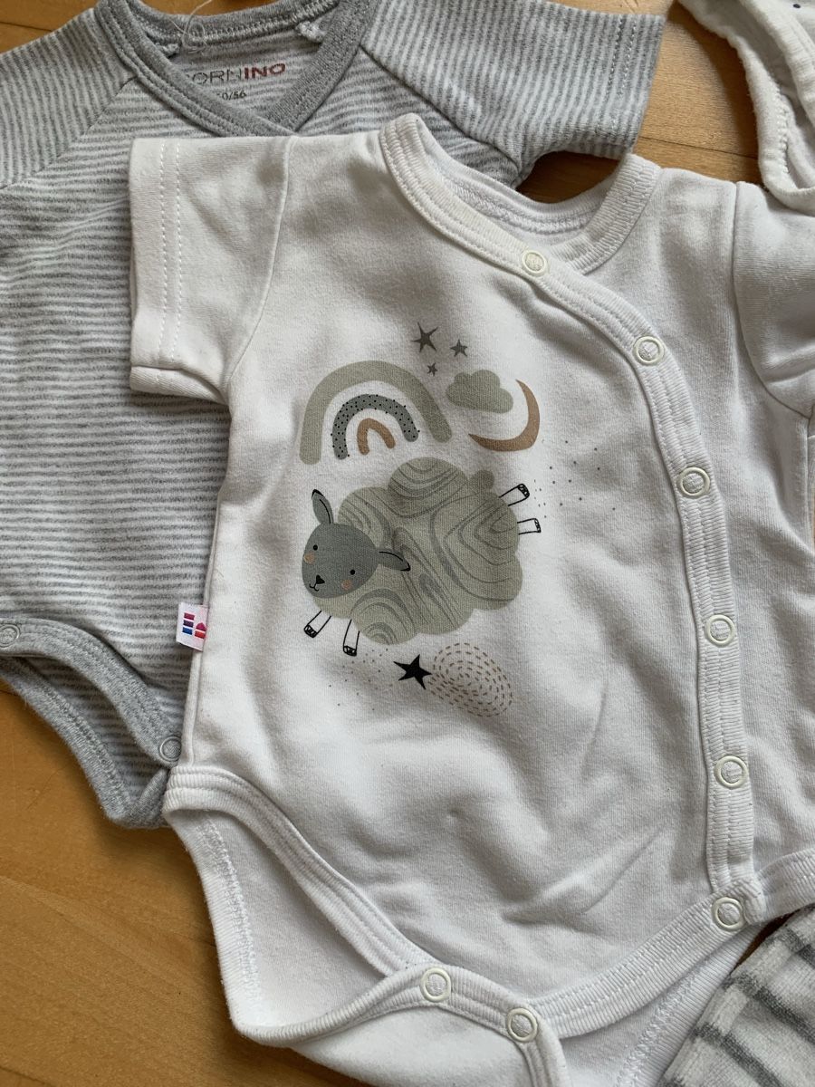 Lotti & Set di vestiti: Baby Kleider Packet Gr 56 – Usato da Zürich venduto da AnaMK 7