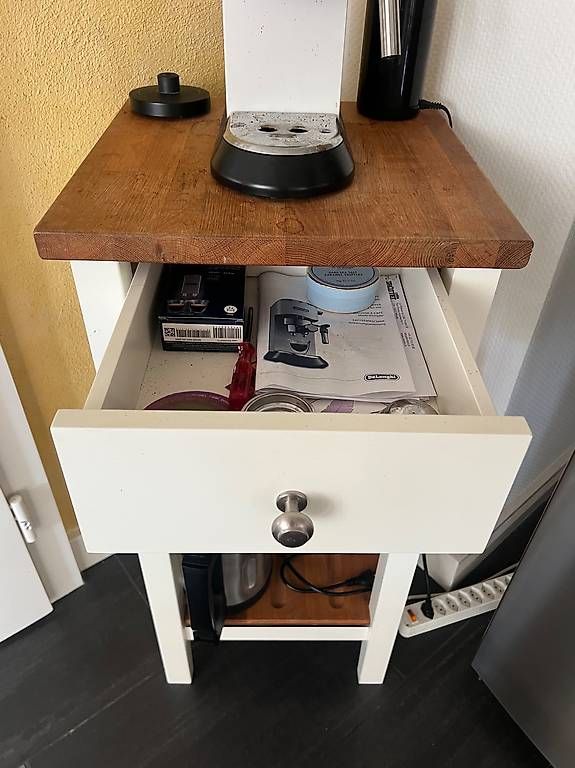 Ikea Carrelli di servizio: Küchentrolley / Servicewagen IKEA mit Schublade – Usato da Nesslau venduto da chi_w9mw 1