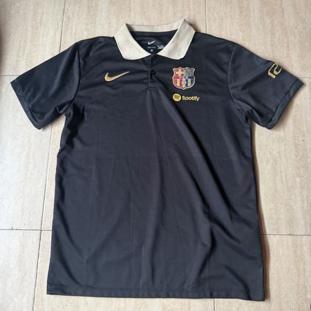 Polo FC Barcelona Spotify