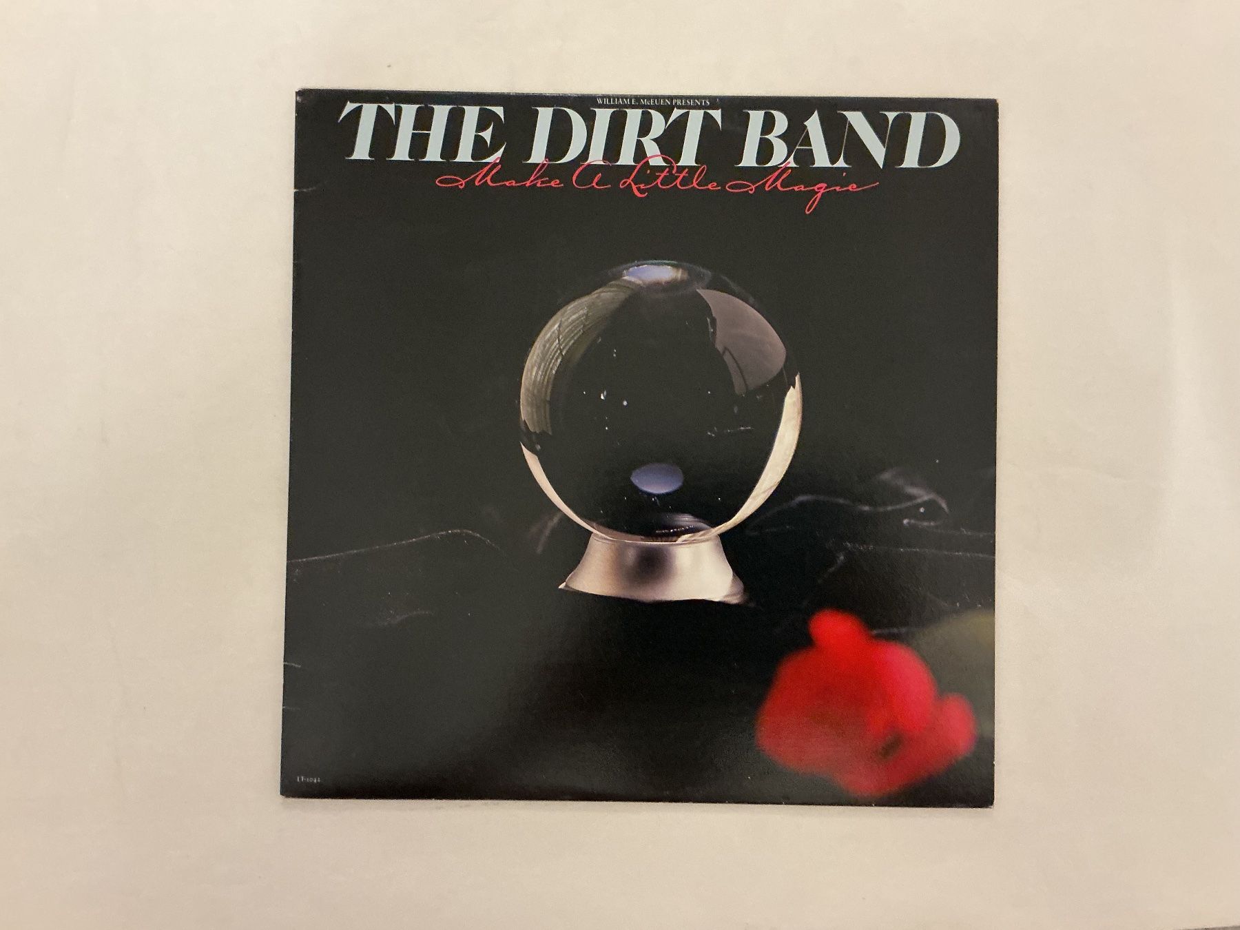 Dischi in vinile: The Dirt Band LP - Make A Little Magic – Usato da Winterthur venduto da Tumko_7_Vinyl