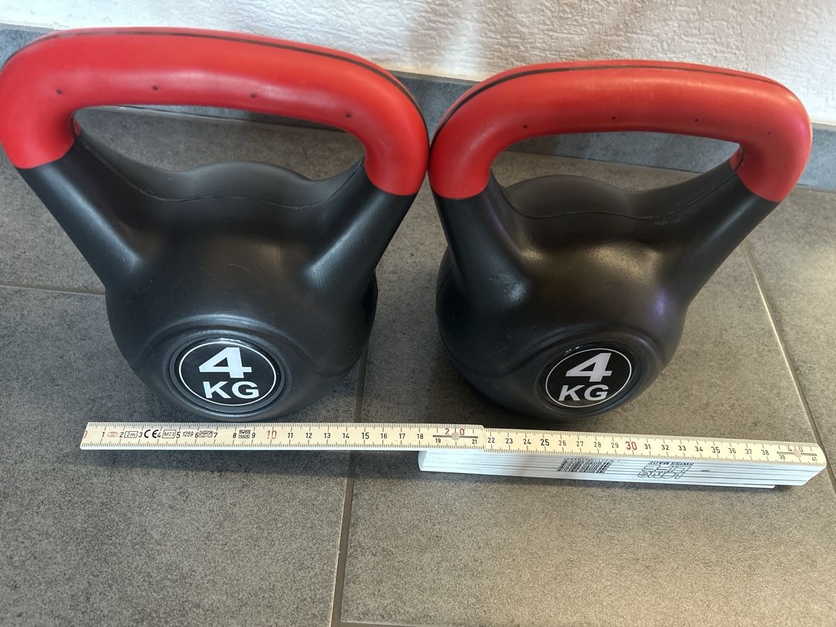 Manubri & Pesi: Kettlebell 4 KG 2er Set NEU – Nuovo (secondo la descrizione) da Mühledorf SO venduto da Dania77 6