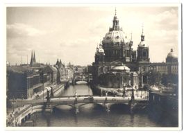 Fotografie Berlin-Mitte, Dom mit Stadtsc