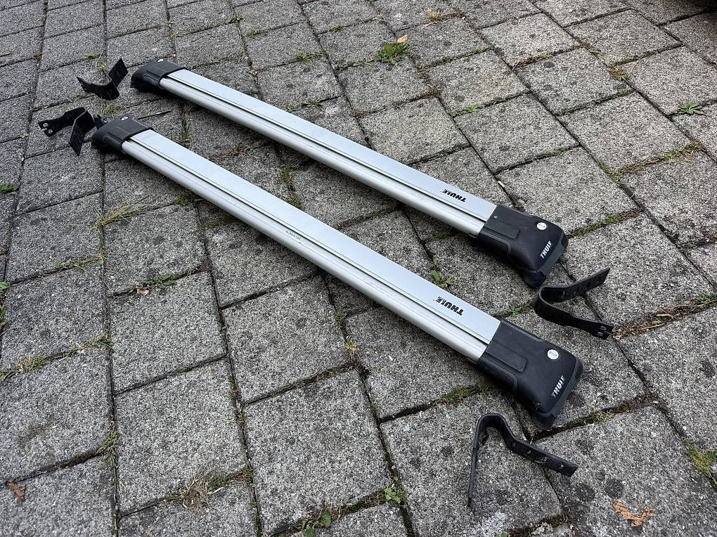 Barres de toit: Dachträger Set Thule WingBar Edge 9583 – D'occasion à Oberrohrdorf par Larse