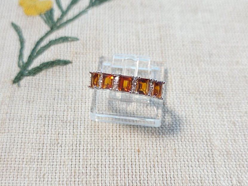 Anelli: NEW - S925 Citrine Ring (Adjustable) – Nuovo (secondo la descrizione) da Zürich venduto da cin_wcf6