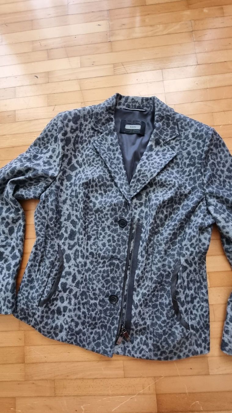 Giacche: Riani Blazer – Usato da Riedikon venduto da Winter21.