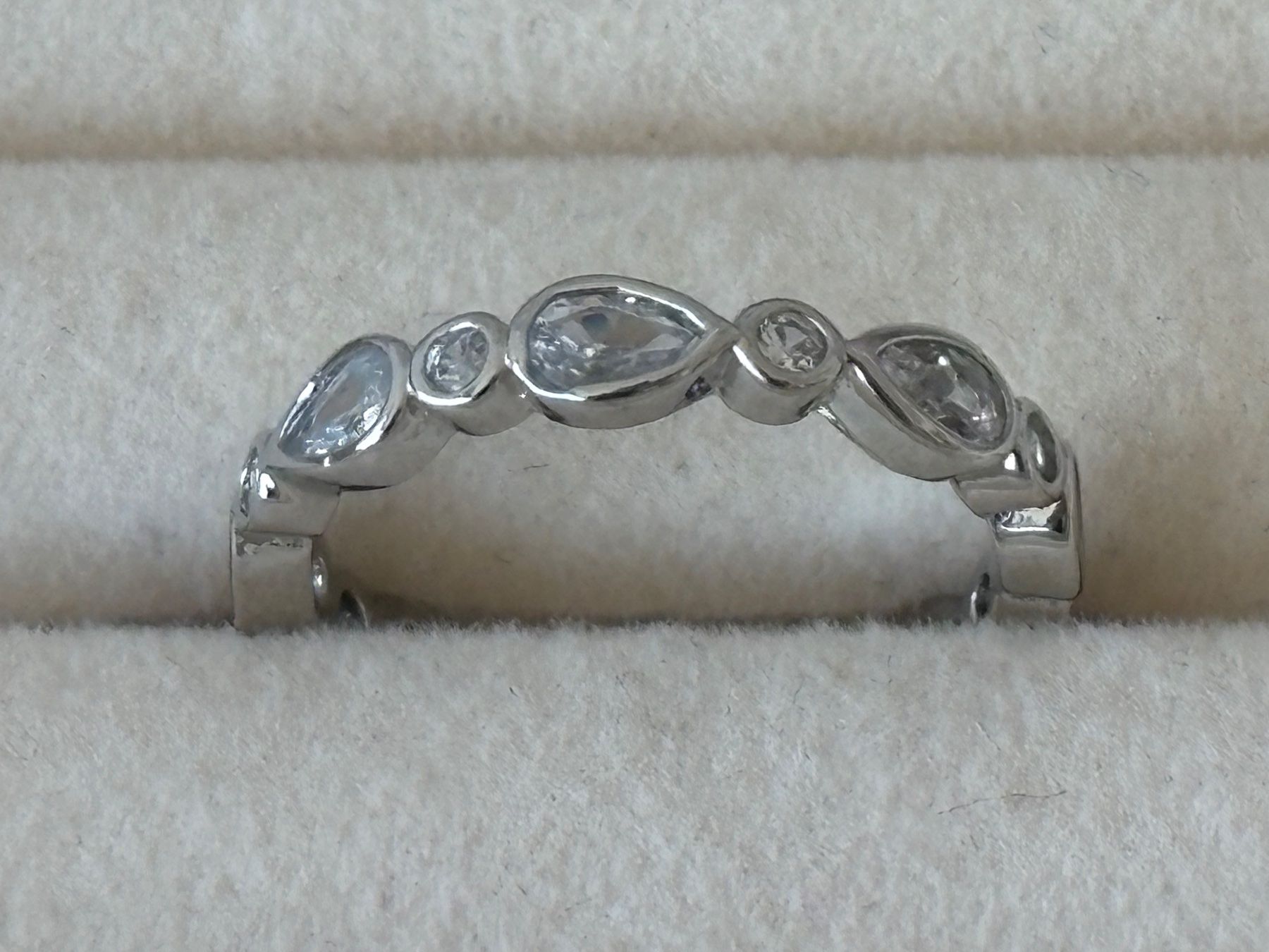 Ringe: Luxus Elegante Gr: 19/9 Memoire Ring  Farbe Silber – Neu (gemäss Beschreibung) aus Biel-Bienne von Roserosse13 4