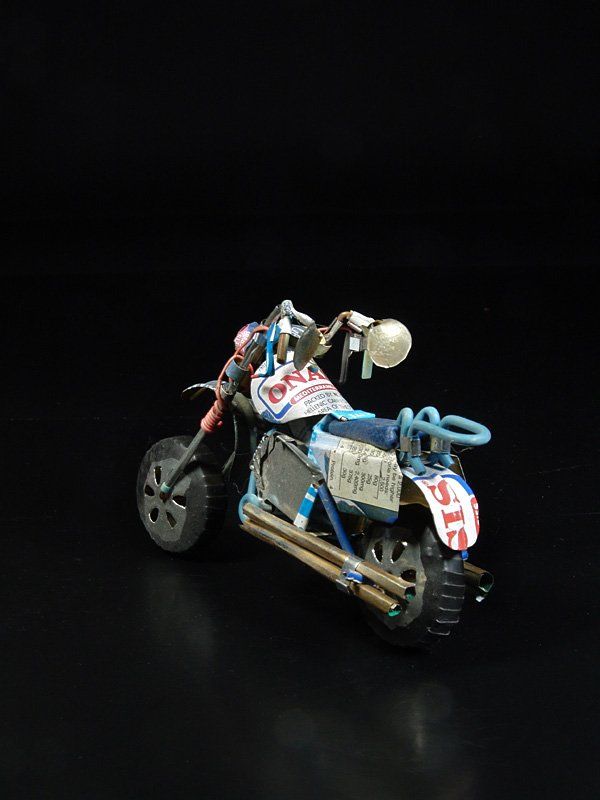 Kit di modellismo & Modellini statici: Motorrad, Enduro – schönes Blechmodell – Usato da Stäfa venduto da deebeecee 4