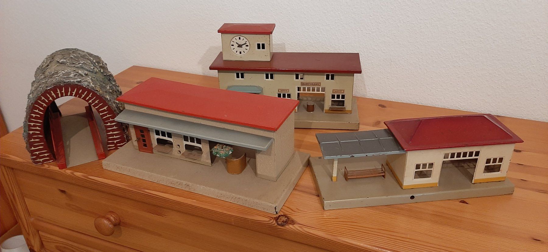 Kibri Modelleisenbahnen: 5 teiliges H0 - Kibri - Konvolut – Gebraucht aus Wiesendangen von pau_56xn 2