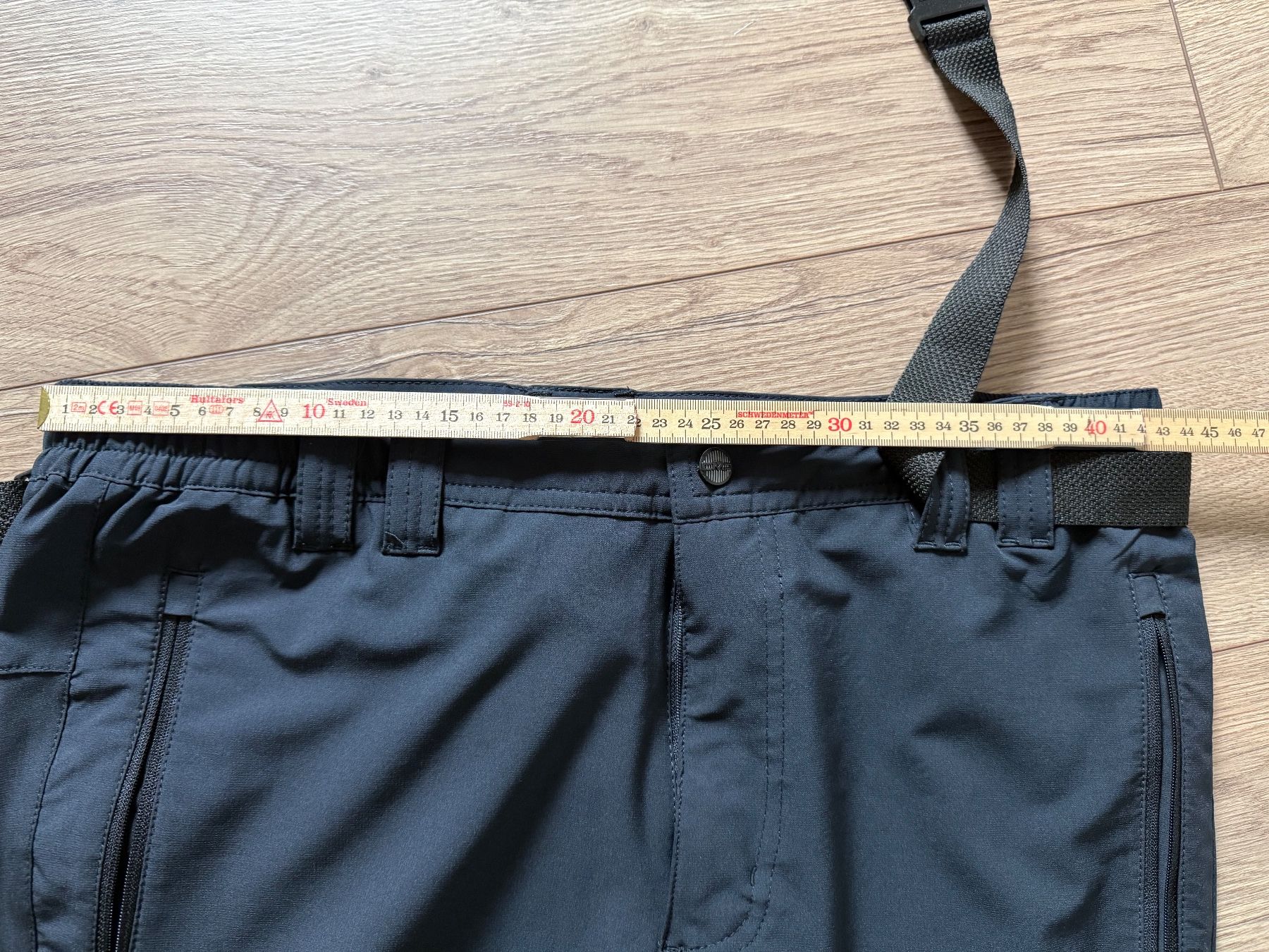 CMP Pantaloni: Neuwertige Wanderhose – Usato da Bernhardzell venduto da Ferkel1 2