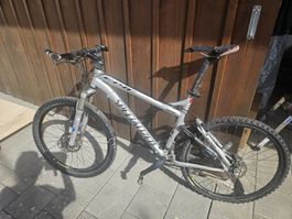 Spezialized Epic comp 26 Zoll Pneu