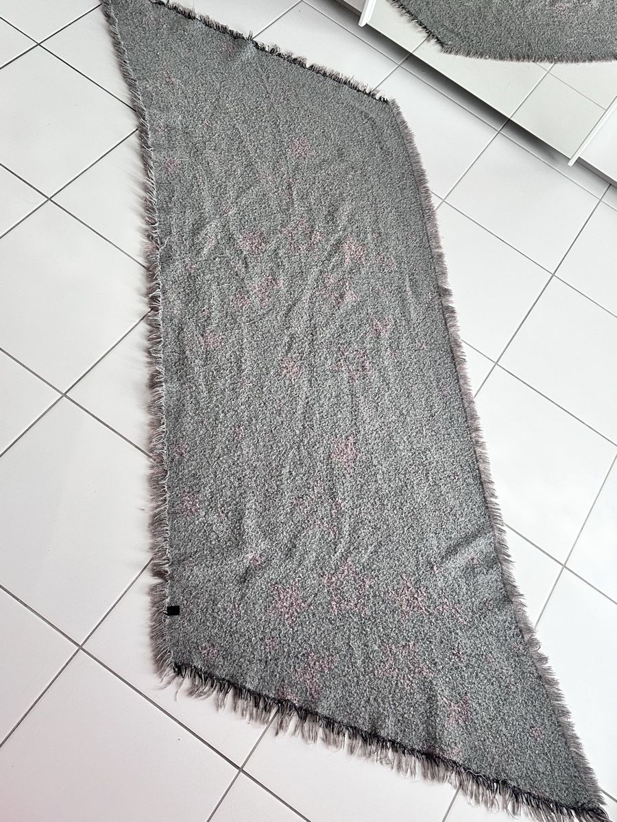 Foulard & Sciarpe: Schal 🧣 – Usato da Winterthur venduto da nik_pr58 2