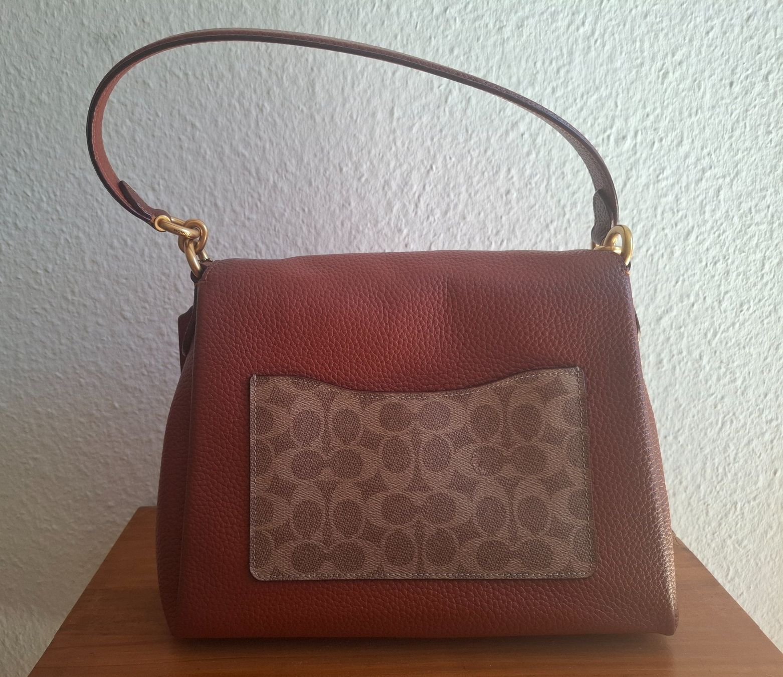 Coach Borse da donna: Coach May Shoulder Bag – Nuovo (secondo la descrizione) da Carouge GE venduto da Juli_03 4