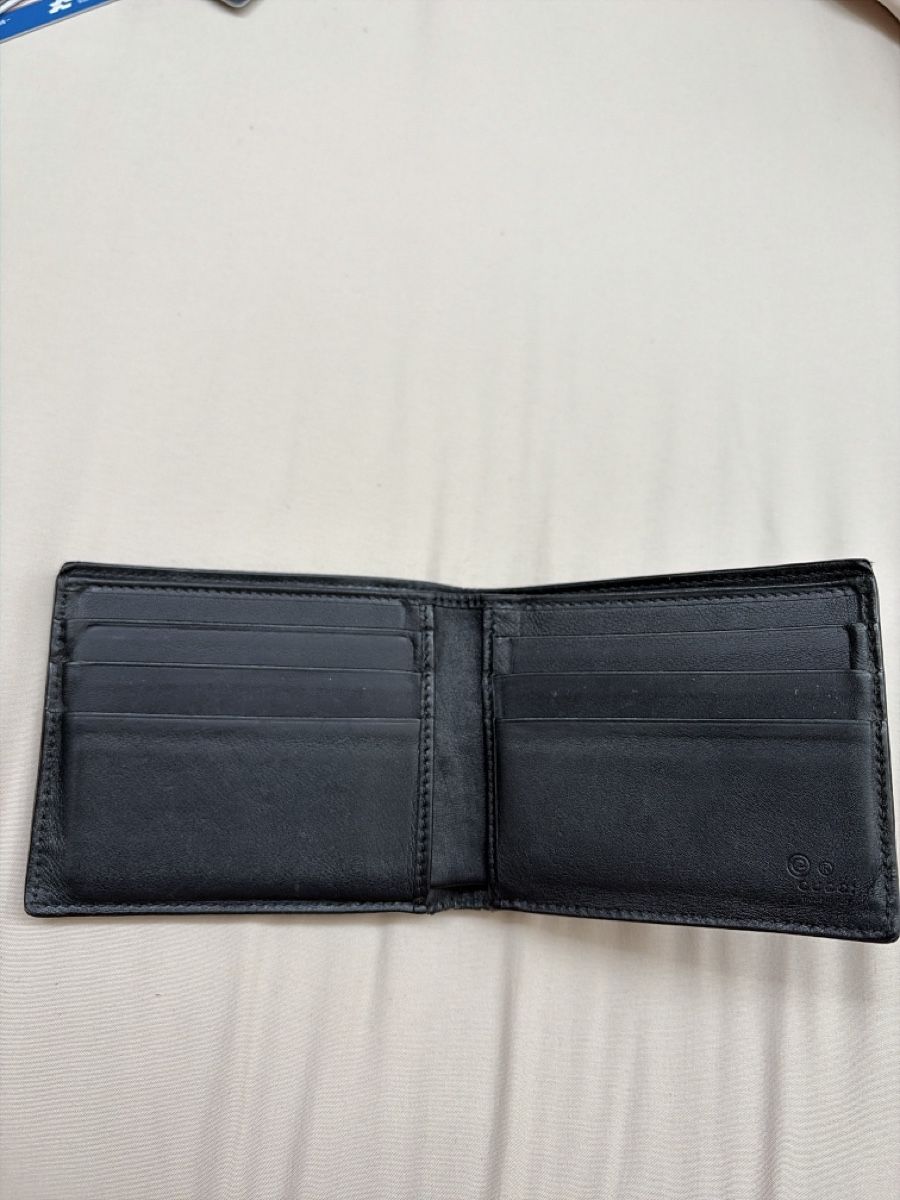 Gucci Portefeuilles: Gucci Geldbörse – D'occasion à Uerikon par mar_9y6q 1