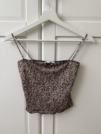 Bershka Top Leo Print Grösse S