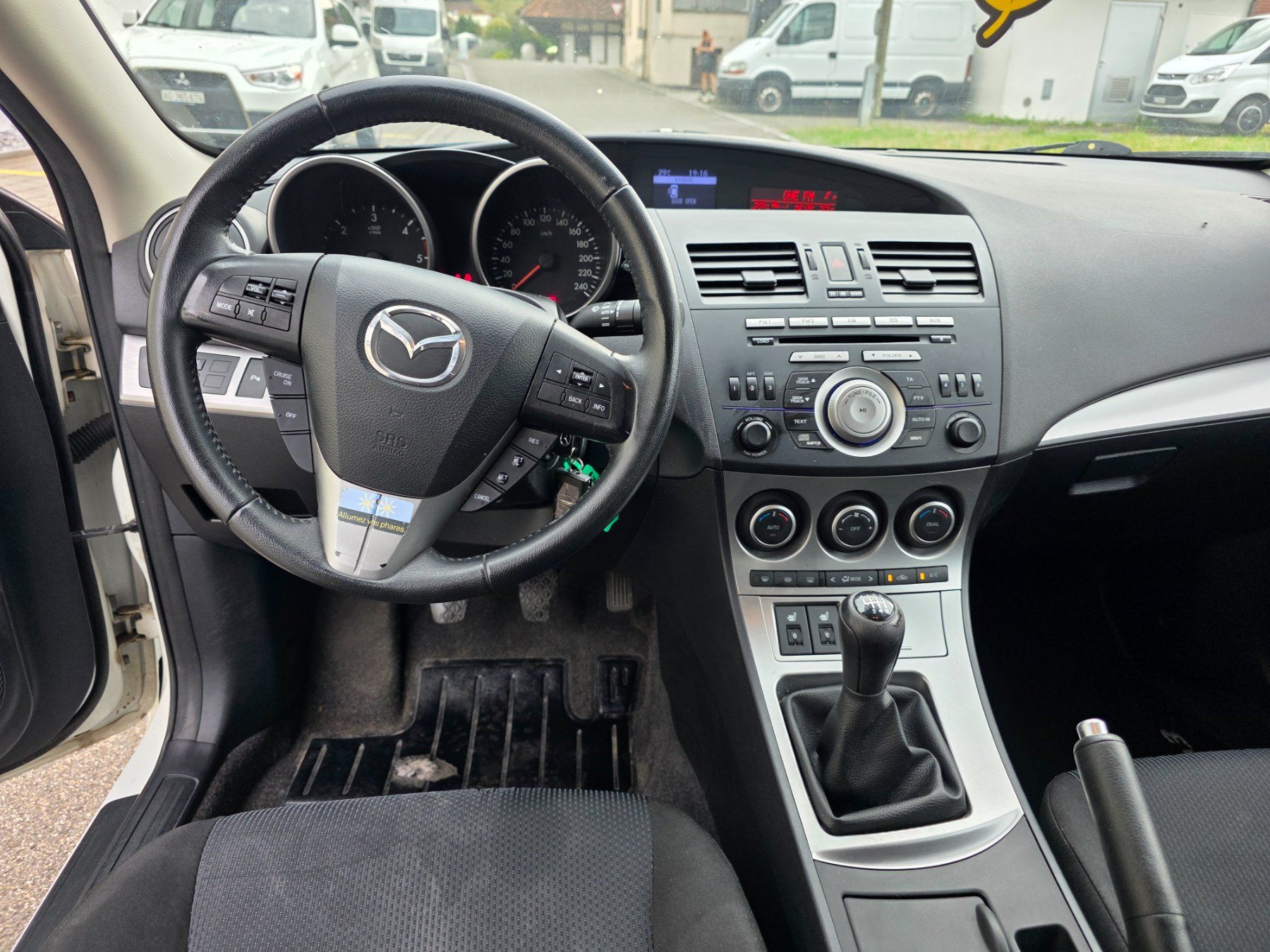 Mazda Autos: Mazda 3 2.2 diesel TOP!!! – D'occasion à staffelbach par del_gj7b 5