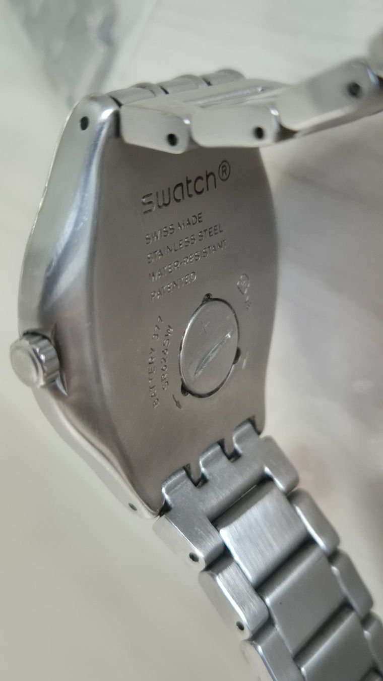 Swatch Orologi: Swatch Herren Armbanduhr Edelstahl – Usato da Kilchberg ZH venduto da logn 1