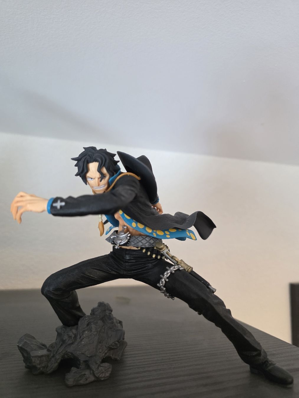 Statuette: Figurines One Piece – Usato da Nax venduto da Glead 3