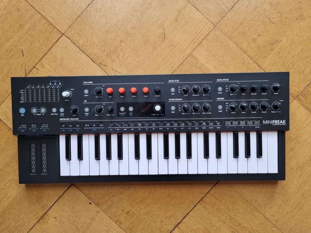 Acheter ARTURIA MINIFREAK SYNTHETISEUR NUMERIQUE