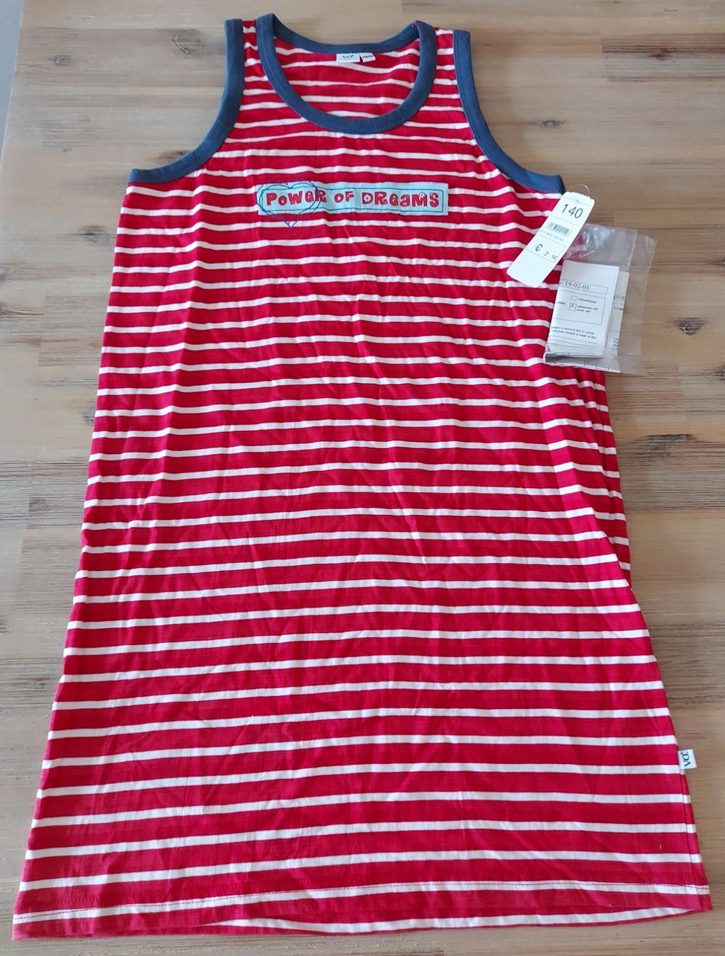 Vestiti & Gonne: Neues Kleid Gr. 140 – Nuovo e nell'imballaggio originale da Basel venduto da Sinibini86