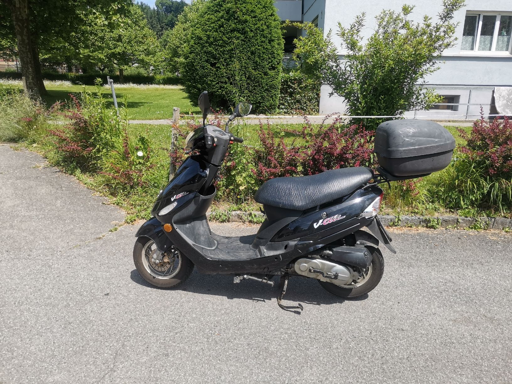 Strasse: Peugot v clic 50 ccm – Gebraucht aus Hinterkappelen von ben_h76y