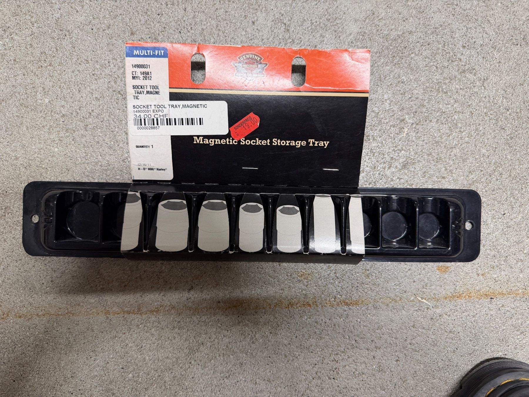 Harley-Davidson Tutti gli attrezzi: 14900031 Harley-Davidson Magnetische Werkzeugablage – Nuovo e nell'imballaggio originale da Ostermundigen venduto da jas_9j7d 1