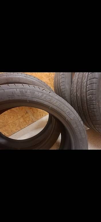 Pneumatici & Ruote complete: 4 Pneus Michelin 205.45.17  – Usato da Corcelles-près-Payerne venduto da bebenado 1