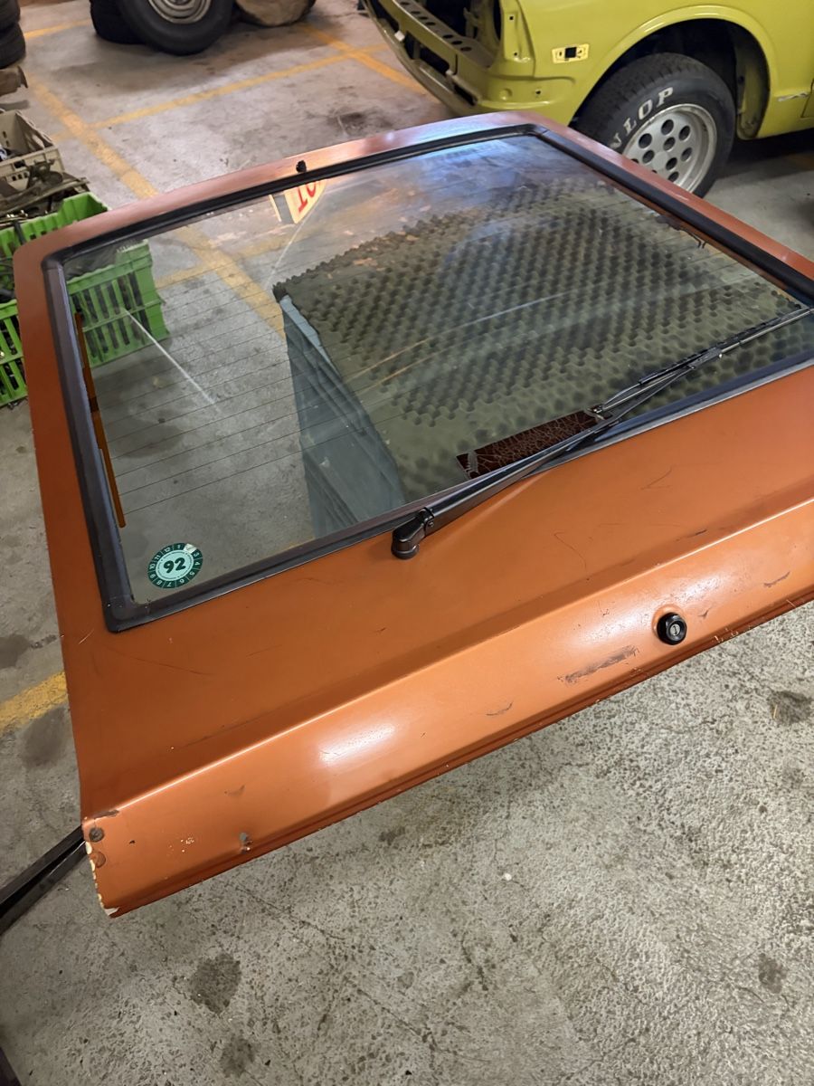 Toyota Tutti pezzi di ricambio auto: Toyota Corolla GT / TE-71 – Usato da Tann venduto da Corolla70-74 4
