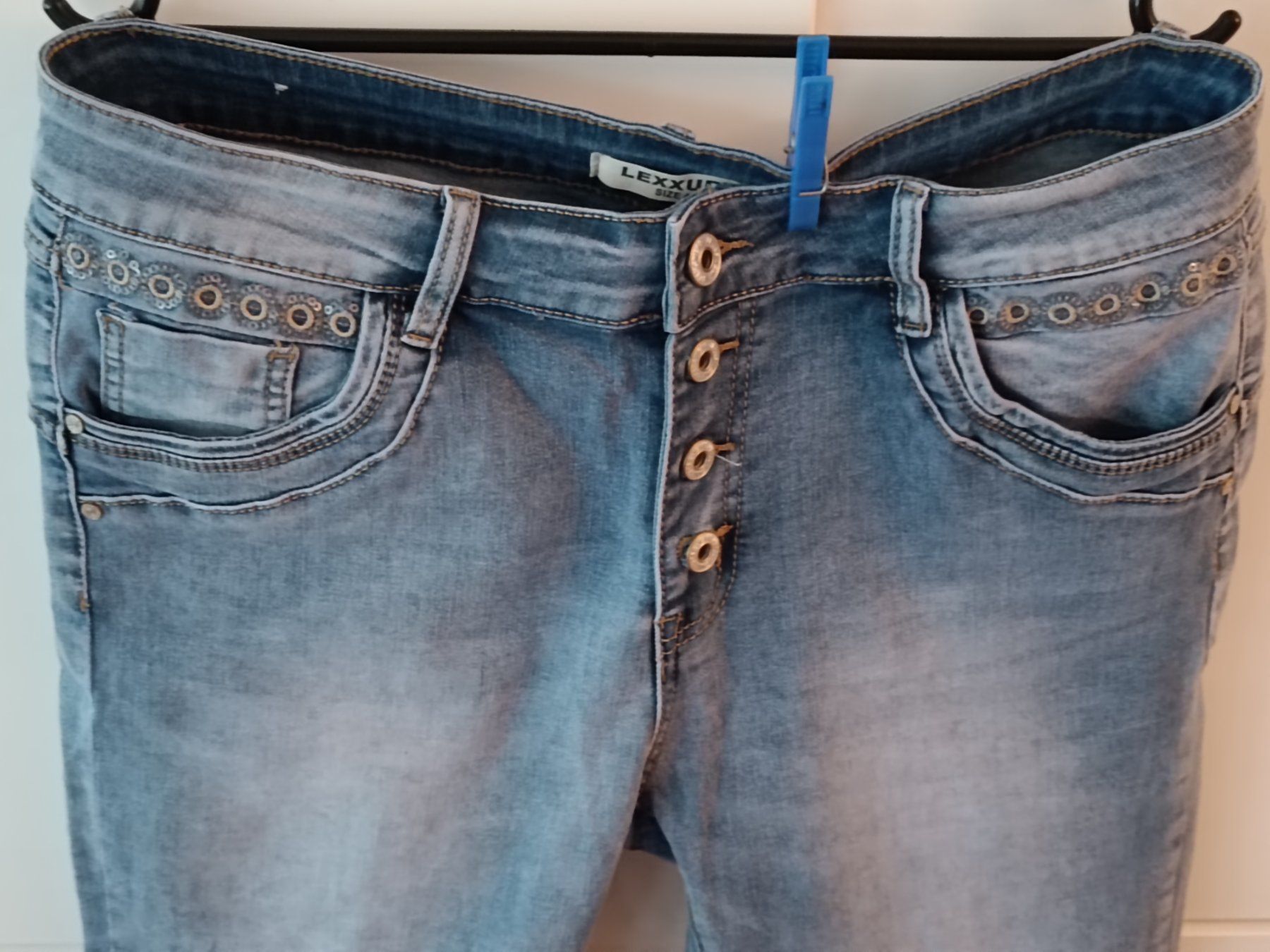 Jeans: 3/4 Jeans Grösse 44 NEU – Neu (gemäss Beschreibung) aus Schliern b. Köniz von Lanka02 1