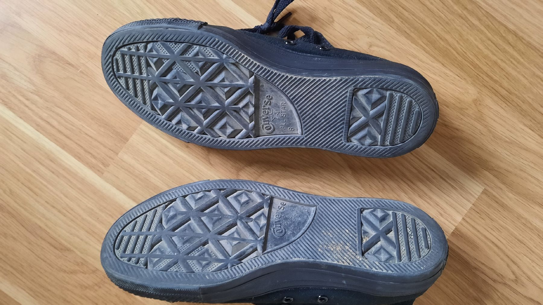 Converse Scarpe da donna: Converse All Star, Schwarz, Grösse 39. – Usato da Liebefeld venduto da Nana 2
