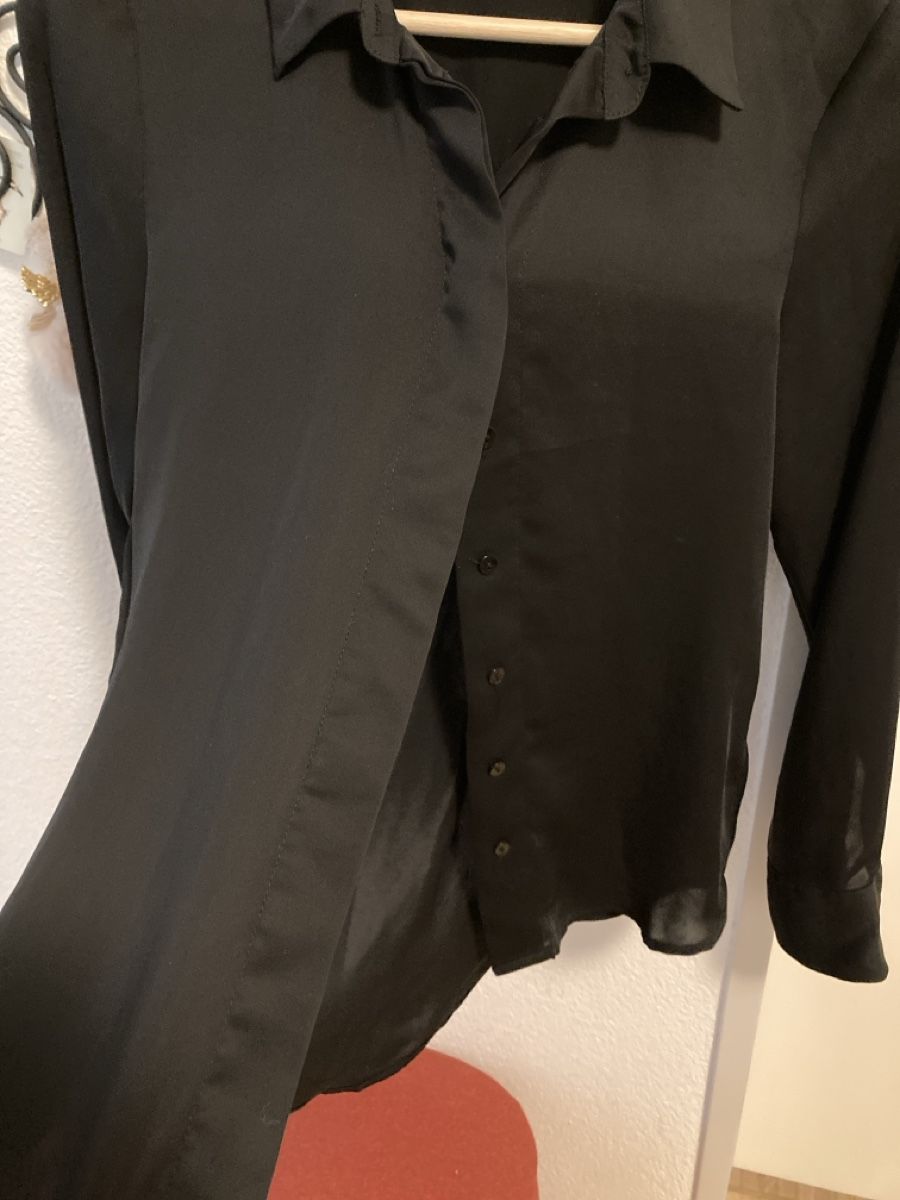 H&M Camicette: Schwarze Bluse – Nuovo (secondo la descrizione) da Urtenen-Schönbühl venduto da alessibas 2