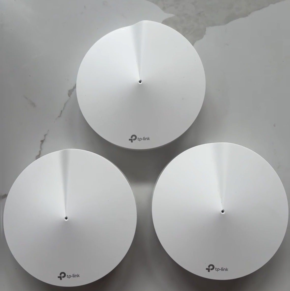 Amplificateurs: Wlan-Verstärker TP Link Deco M9+ – D'occasion à Pfaffhausen par Azile