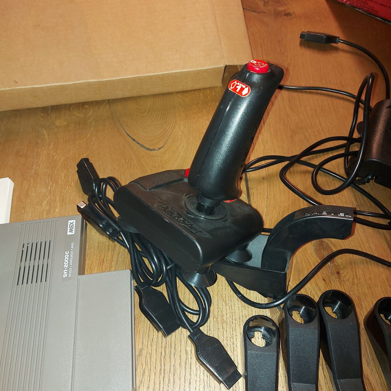 Console: ROBOTARM SVI-2000B BETA PACH 🤖 Roboterarm – Usato da Schlieren venduto da Svenja7 4