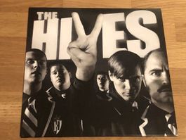 Hives. 2007. The Black And White Album